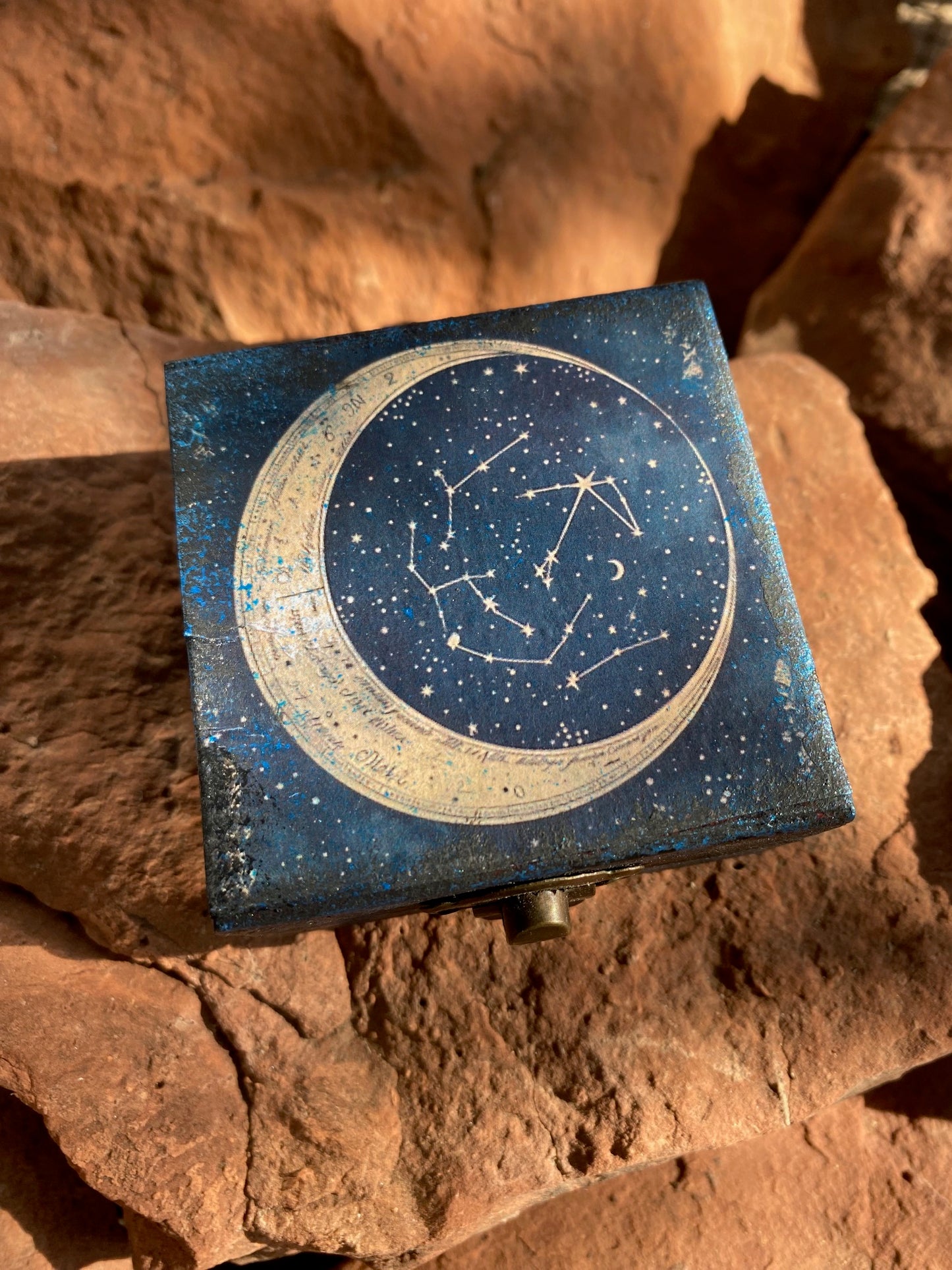 Timber & Stone Enchanted Keepsakes- Celestial Moon
