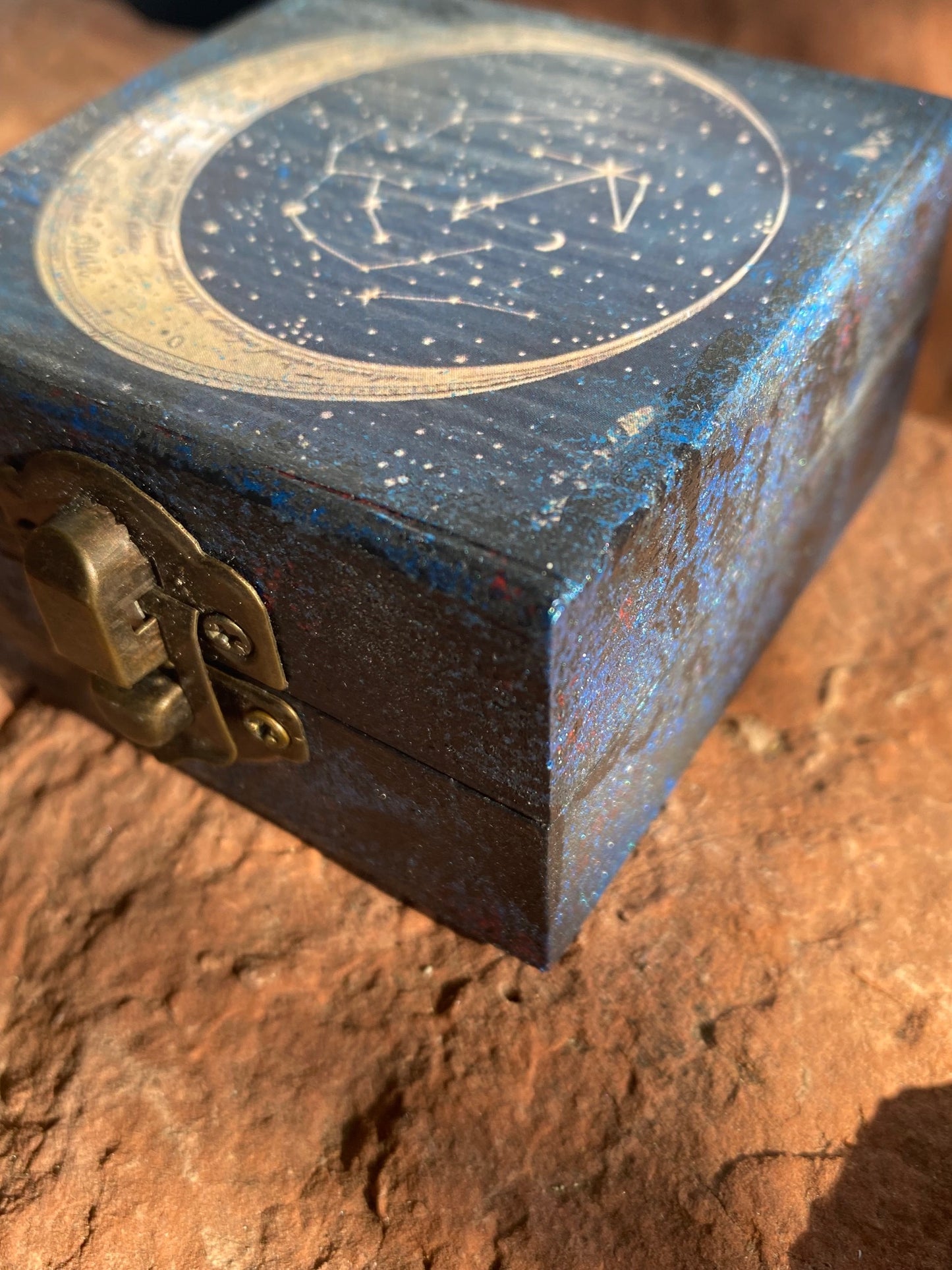 Timber & Stone Enchanted Keepsakes- Celestial Moon