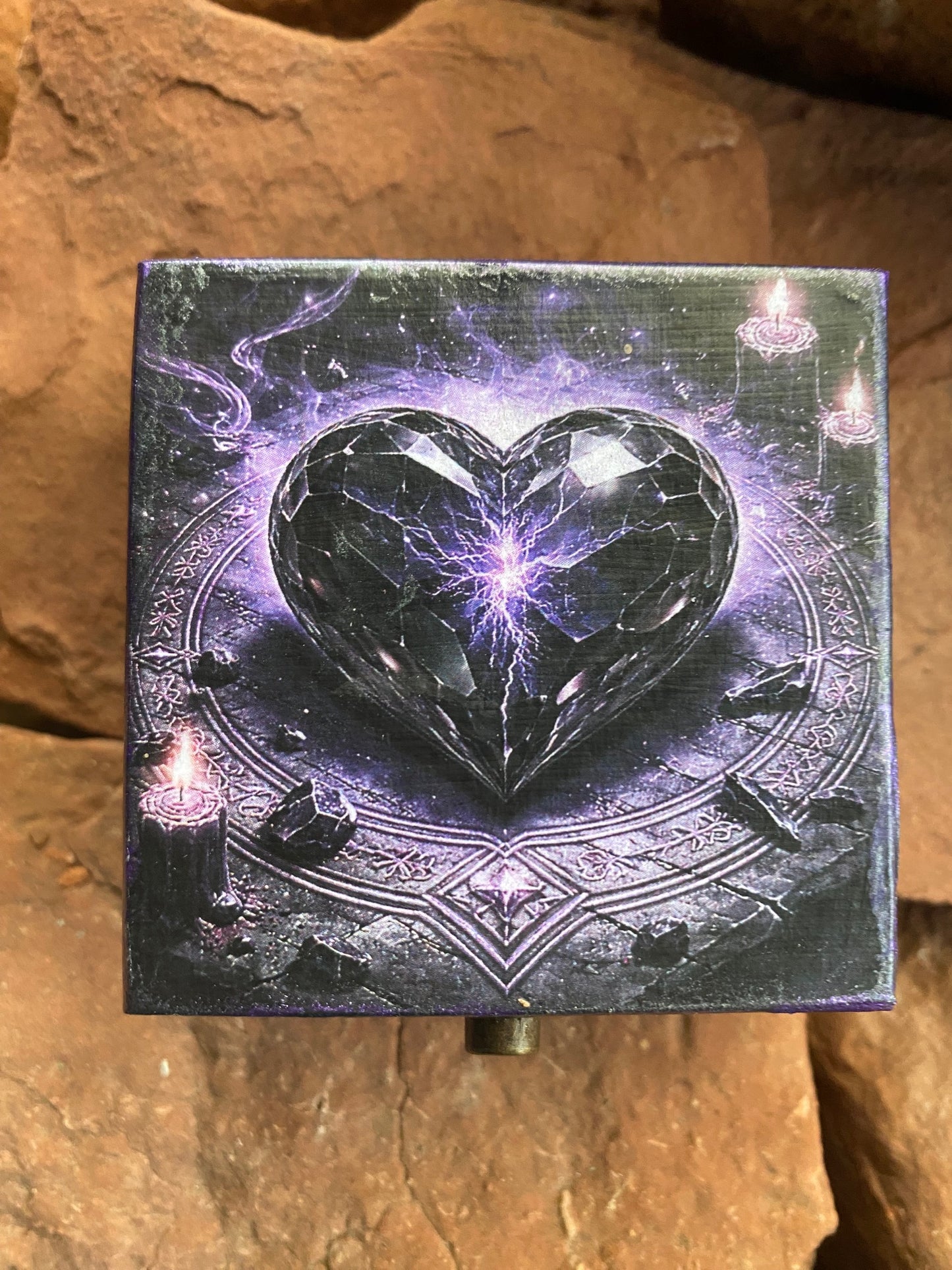 Timber & Stone Enchanted Keepsakes- The Heart that Remembers ~Amethyst Cluster Heart